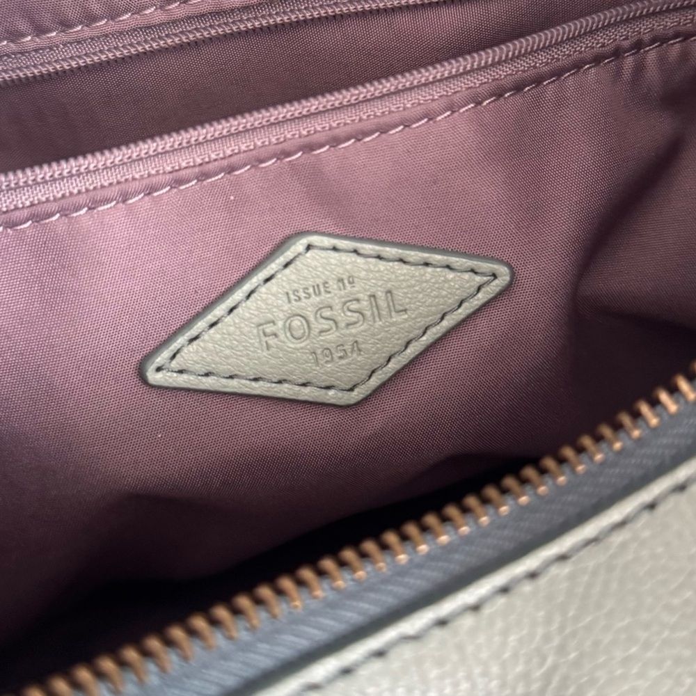 Fossil Talulla Mint Green Hobo Shoulder Bag Gold Hardware Pleated Front - Picture 6 of 10